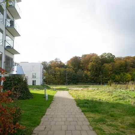 Spacious 1-br W. Private Terrace - 81 Оденсе